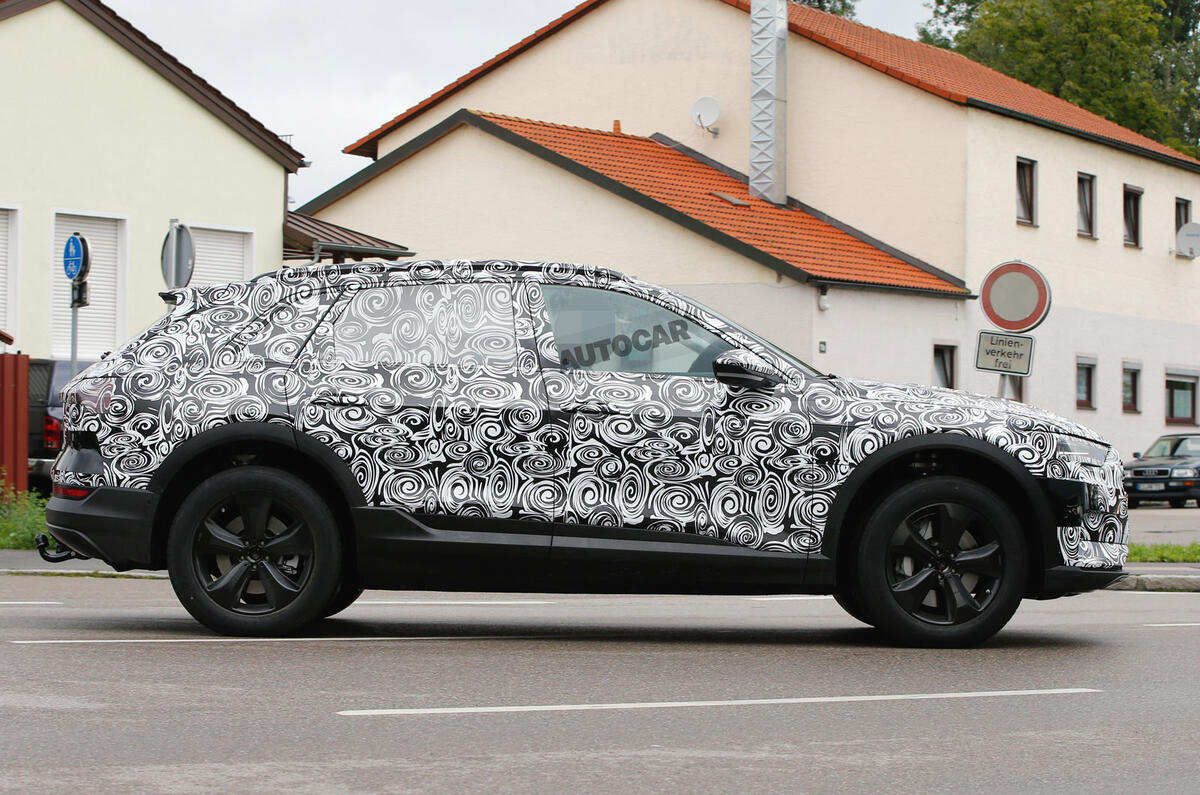 Electric Audi E-tron SUV to race Jaguar I-Pace to market