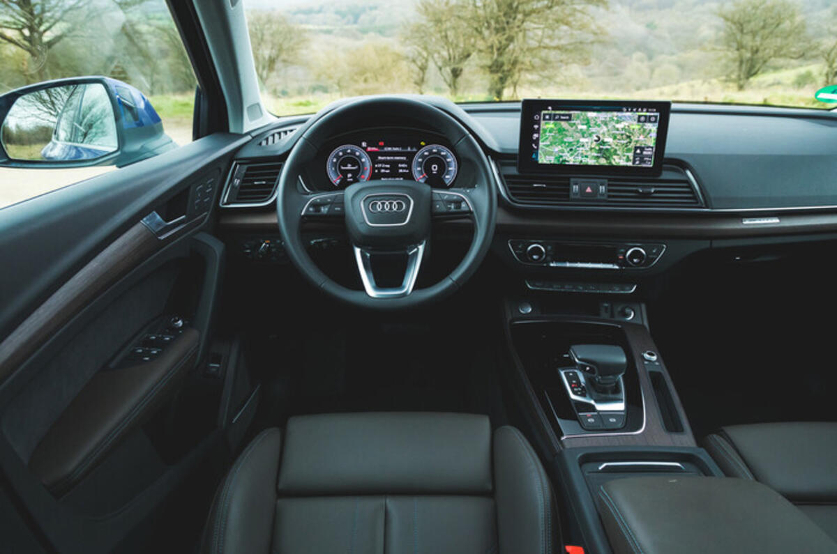 Audi Q5 Sportback dash
