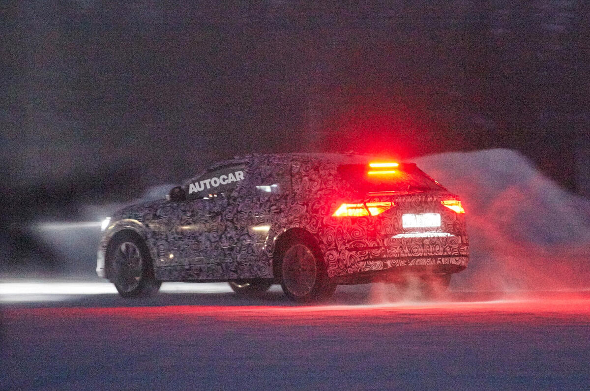 2018 Audi Q8 flagship SUV spotted testing in Scandinavia