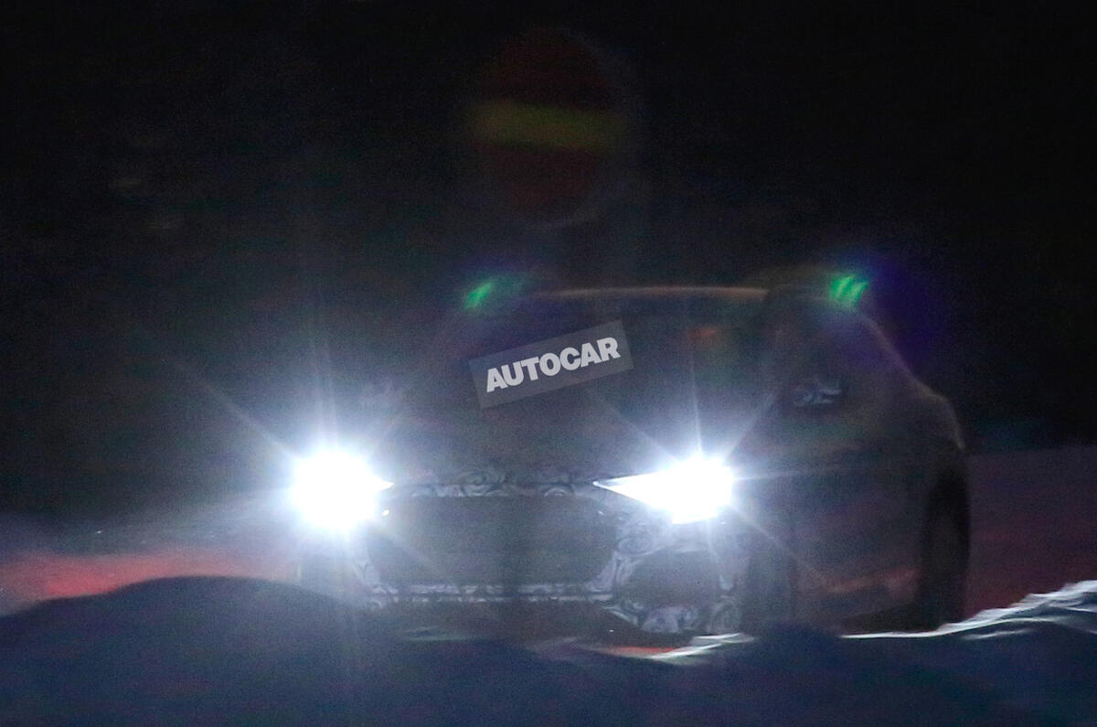 2018 Audi Q8 flagship SUV spotted testing in Scandinavia