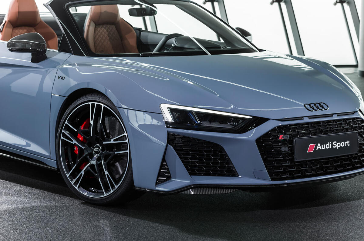 2019 Audi R8 revealed with tweaked design and more power ...