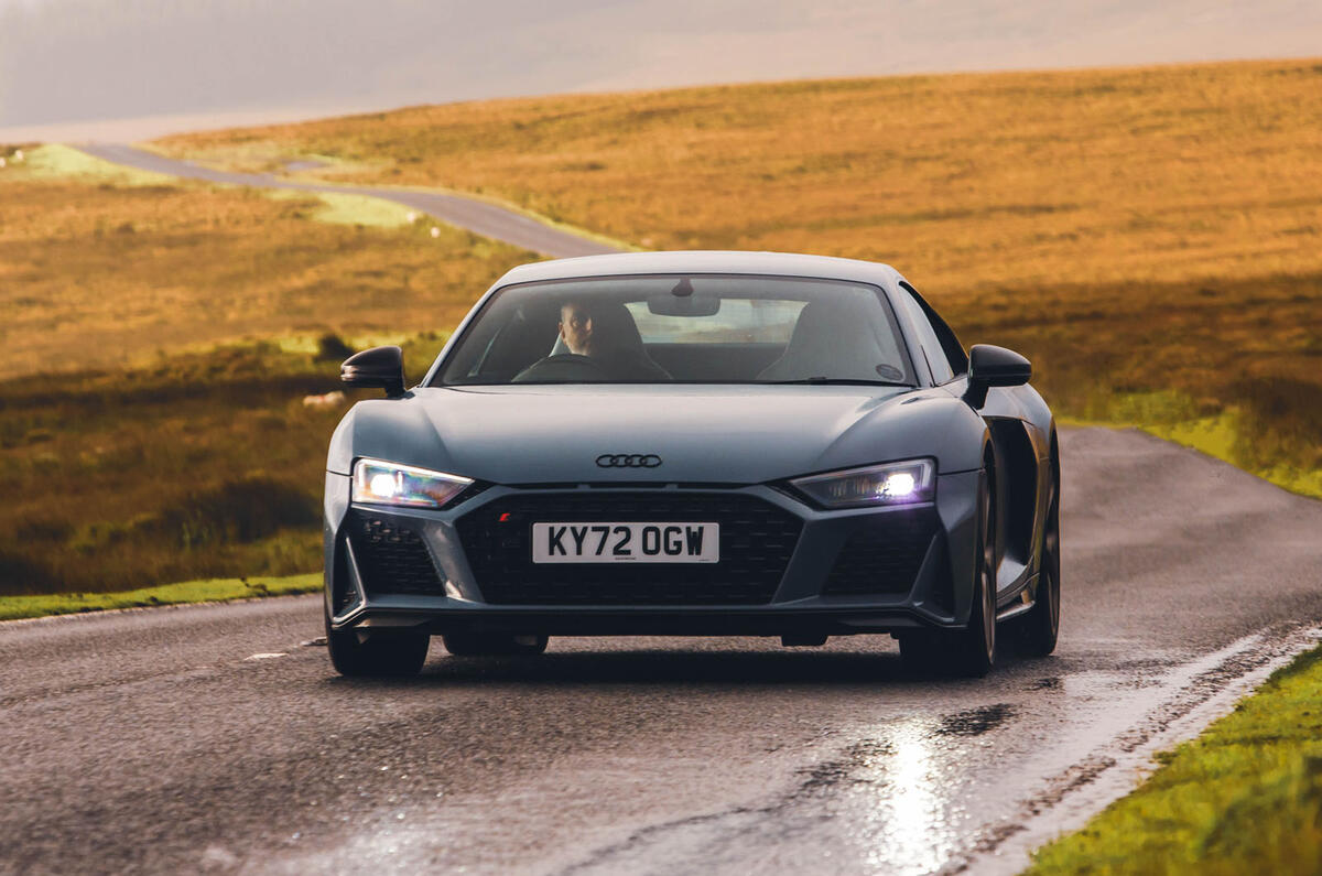 Audi R8 V10 Performance RWD Edition front tracking 2