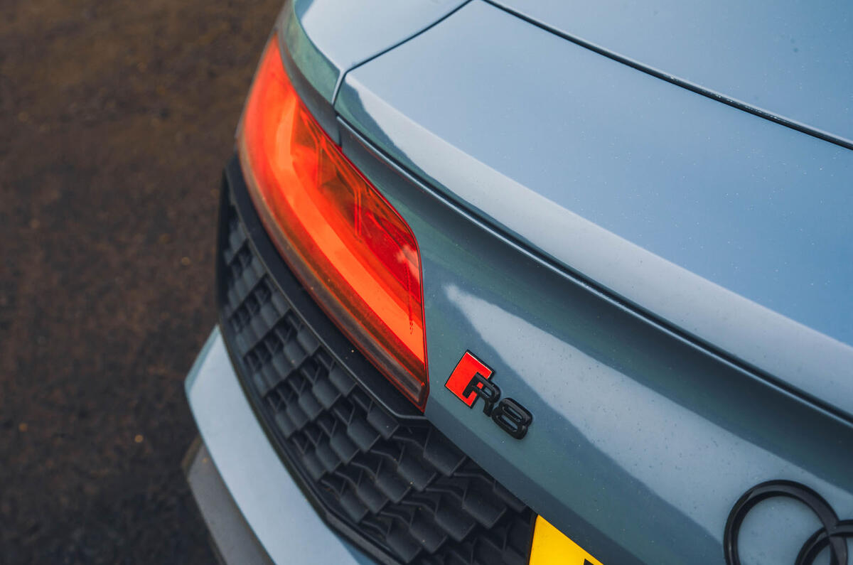 Audi R8 V10 Performance RWD Edition rear badge detail