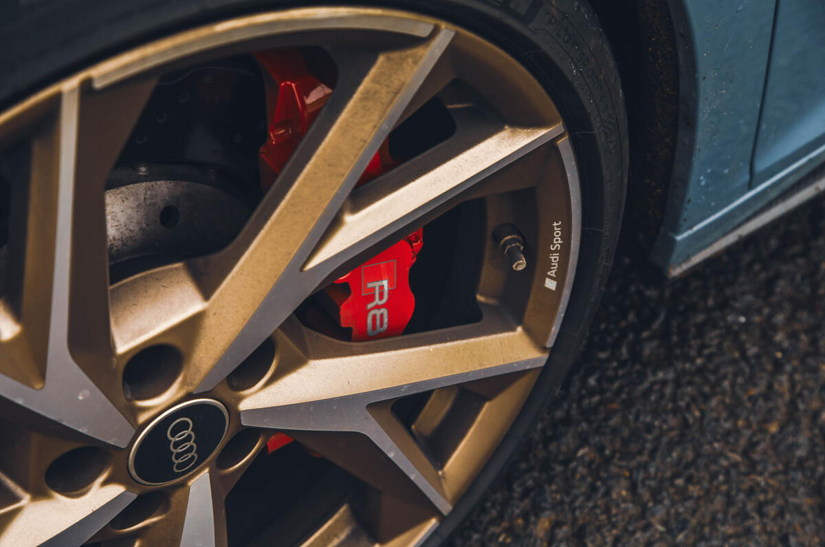 Audi R8 V10 Performance RWD Edition wheel close