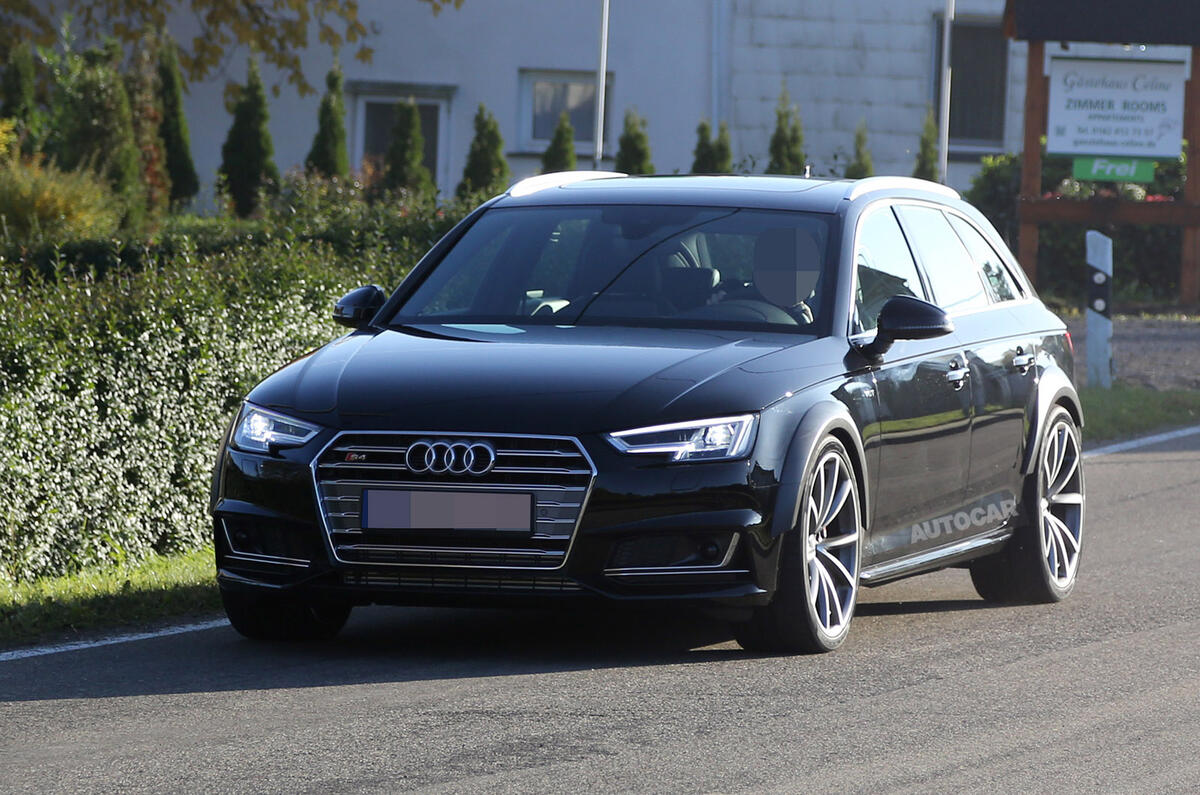 2016 Audi Rs4 Avant Goes Track Testing Autocar