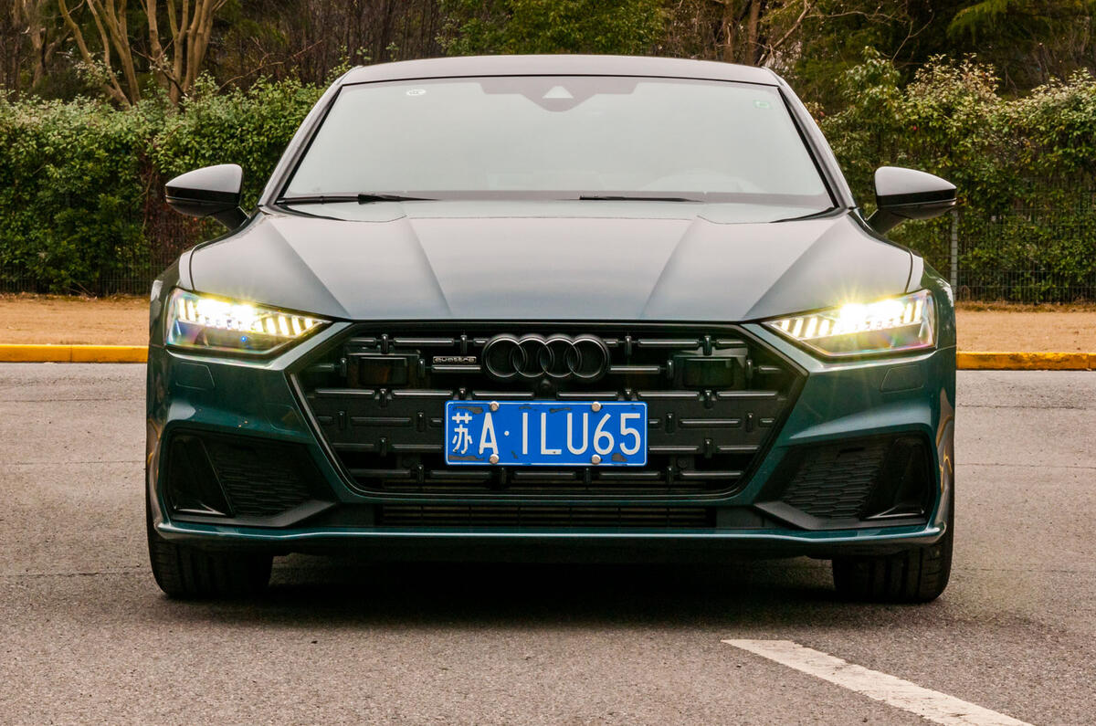 Audi A7L avant