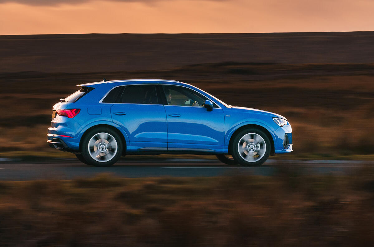 Audi Q3 35 Tfsi S Line 2019 Uk Review Autocar