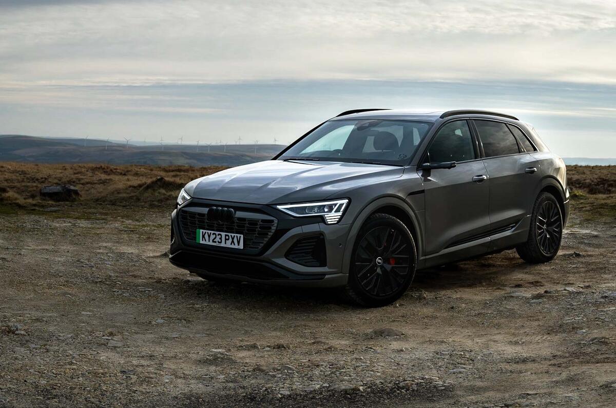 Audi e tron 8 top