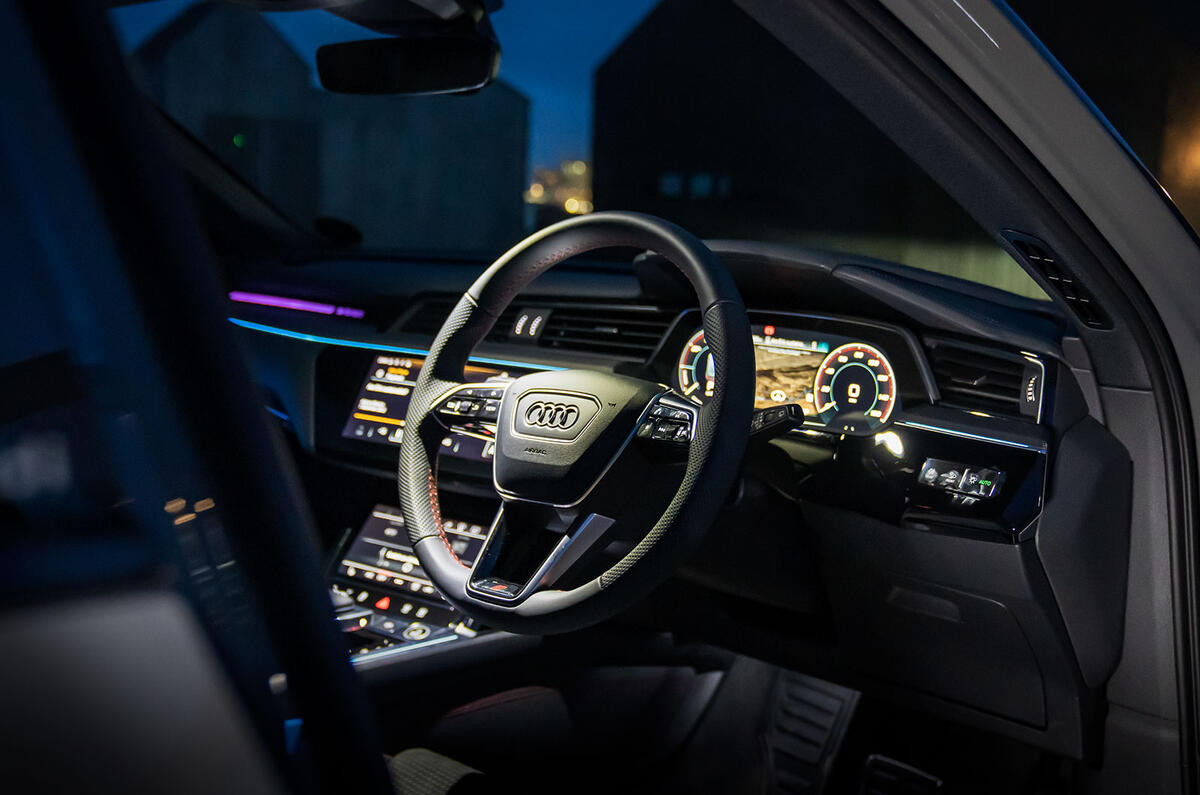 AudiQ8 Promotedstory 2