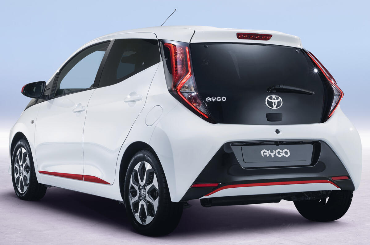 Toyota aygo фото