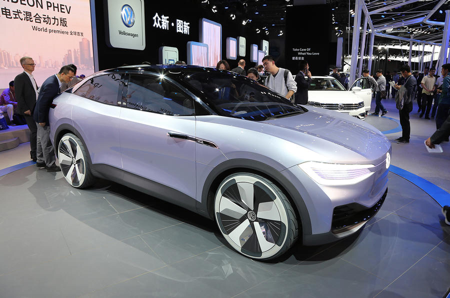 Volkswagen I.D. Crozz concept joins firm's electric line-up