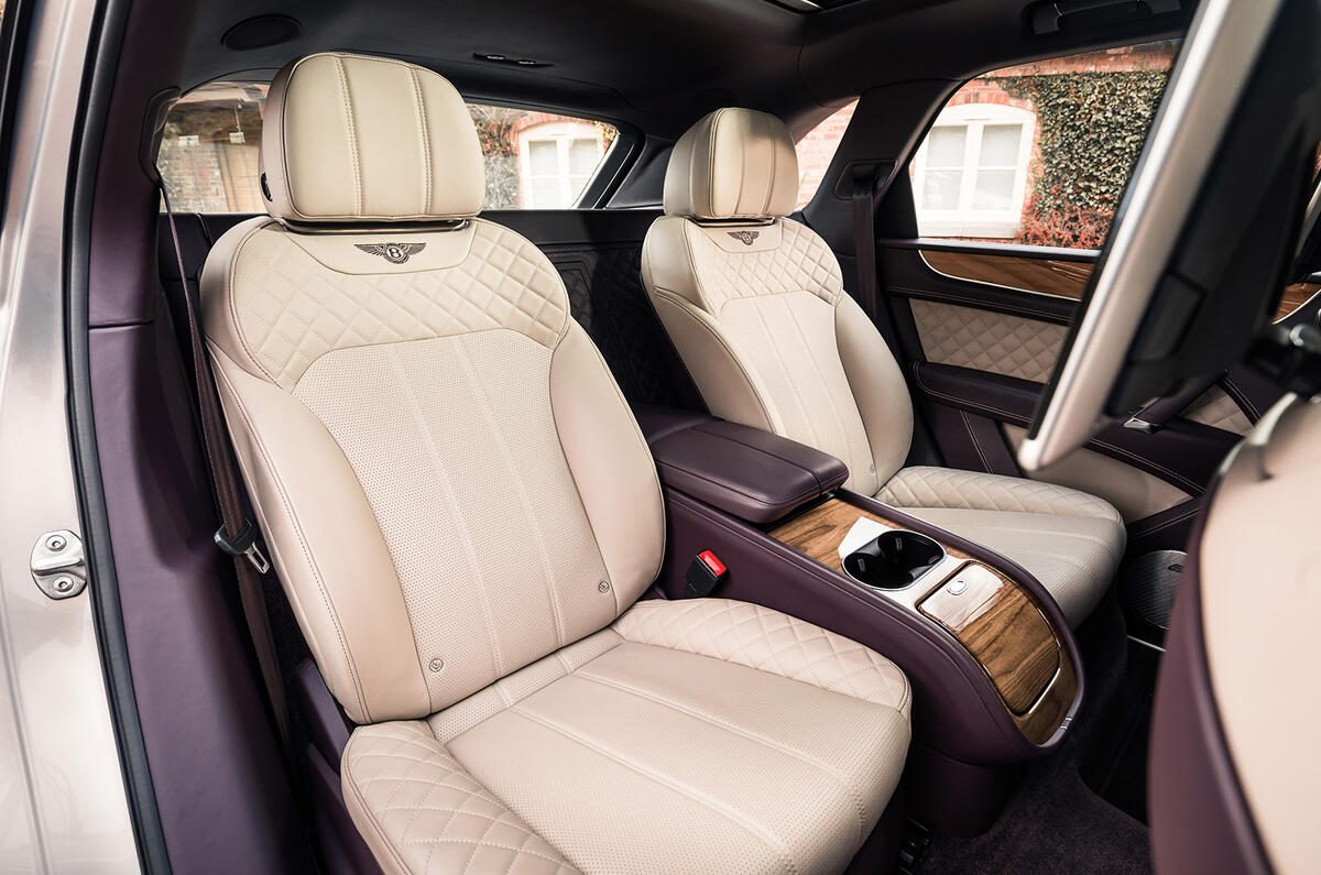 7 seat bentley bentayga clearance