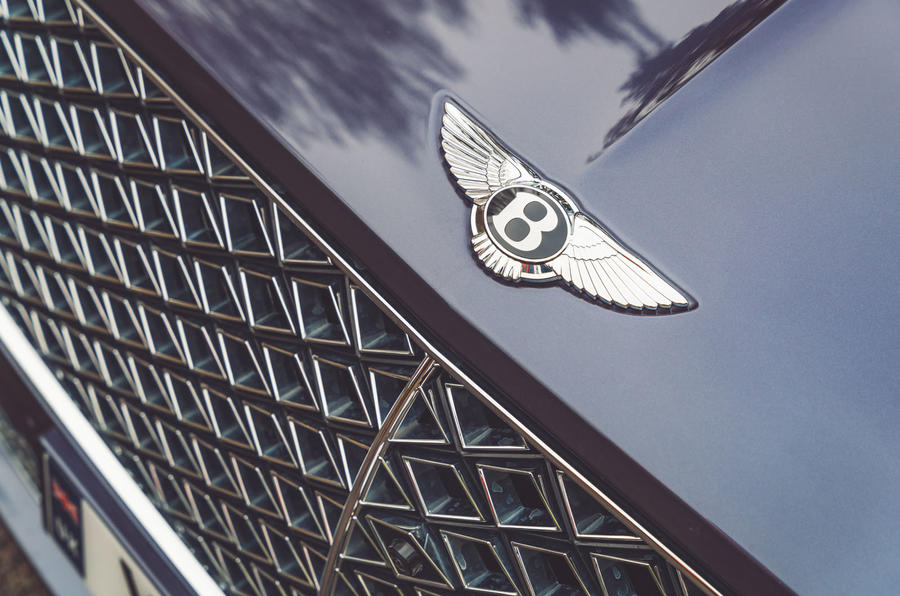 Bentley Continental GT Mulliner w12 2023 017 badge