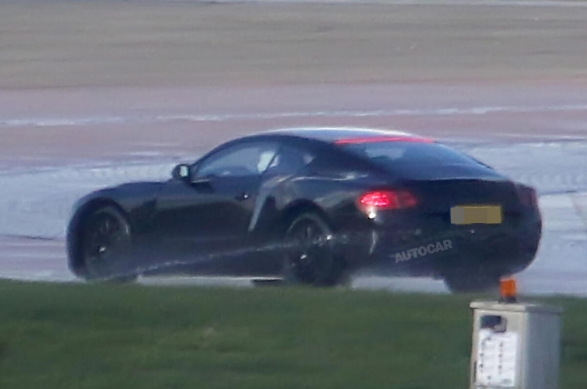 Bentley Continental GT 2018 test mule