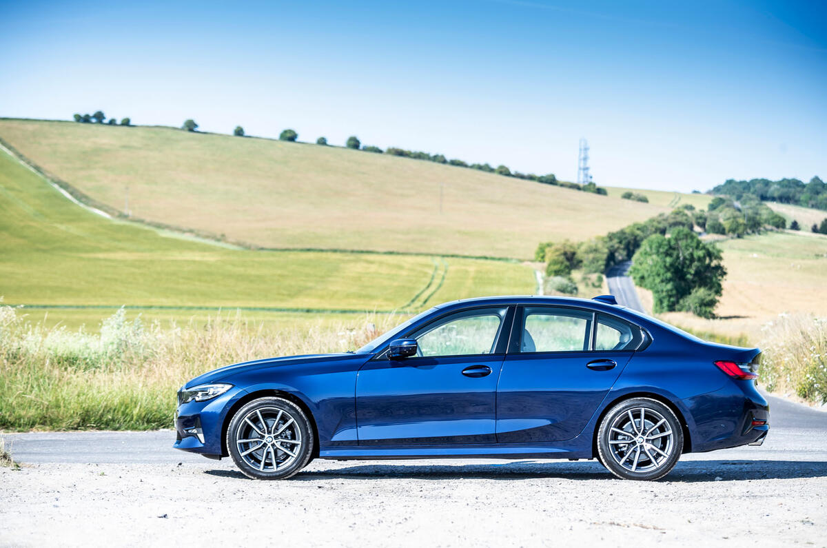 Bmw 3 Series 318d Sport Auto 2019 Uk Review Autocar