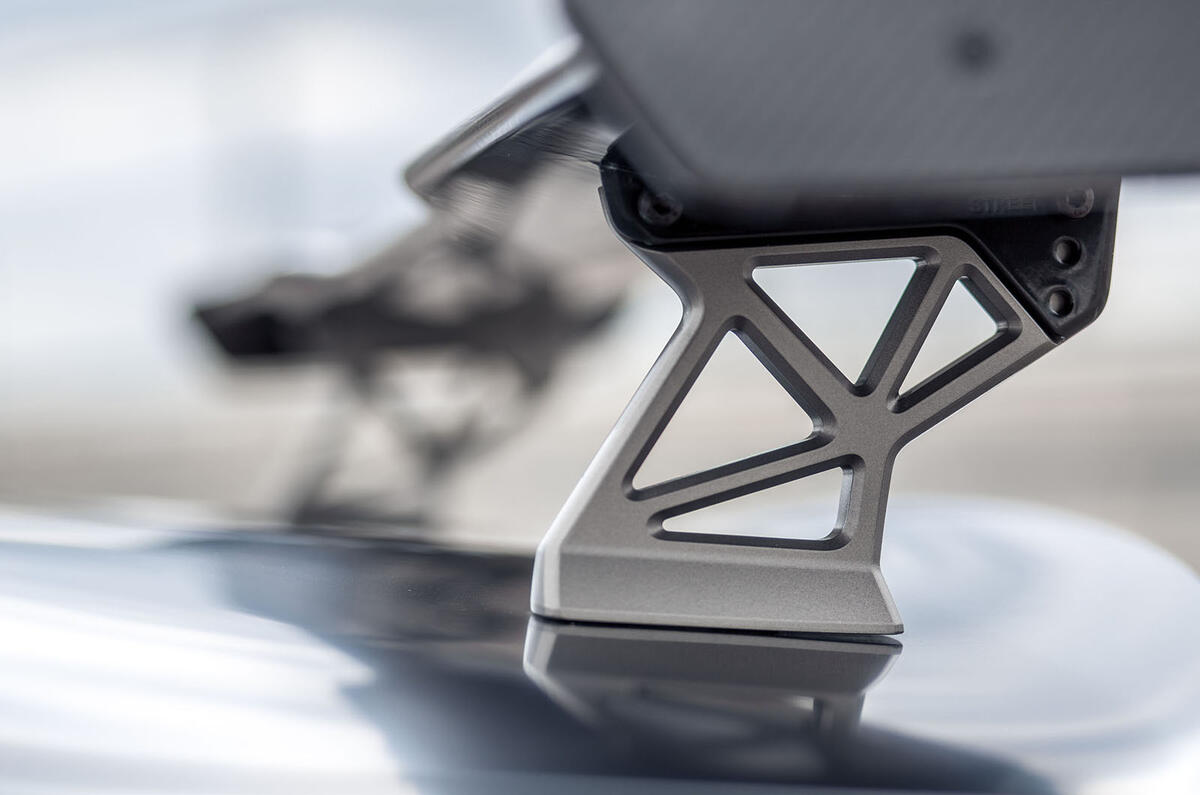 BMW M4 GTS rear wing