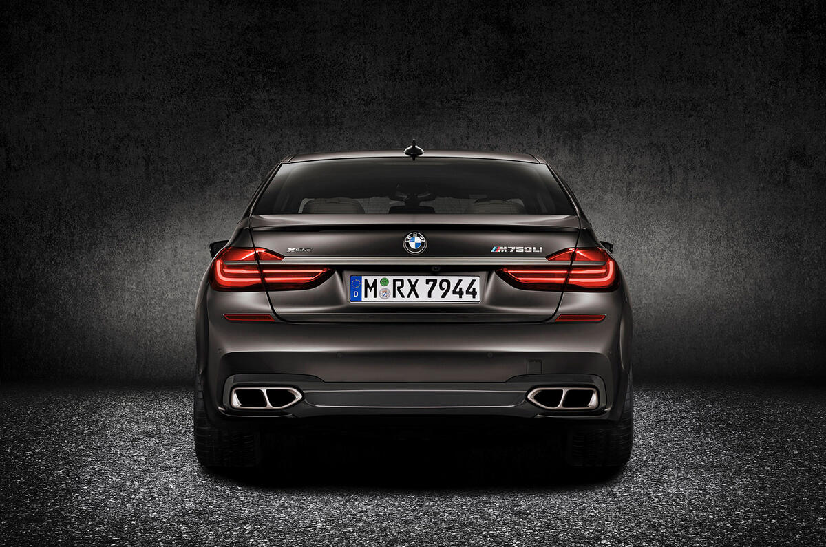 Bmw 7 series v12