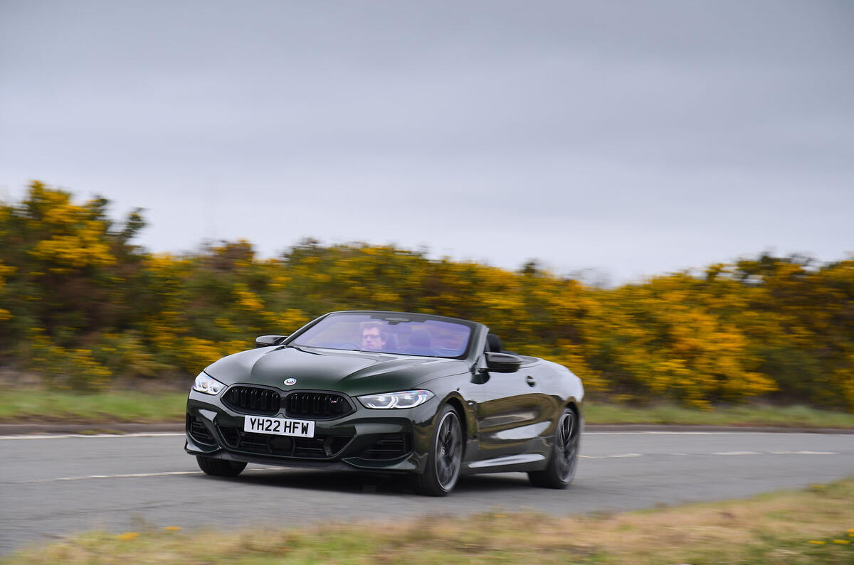 bmw m850i 2023 004 panning front