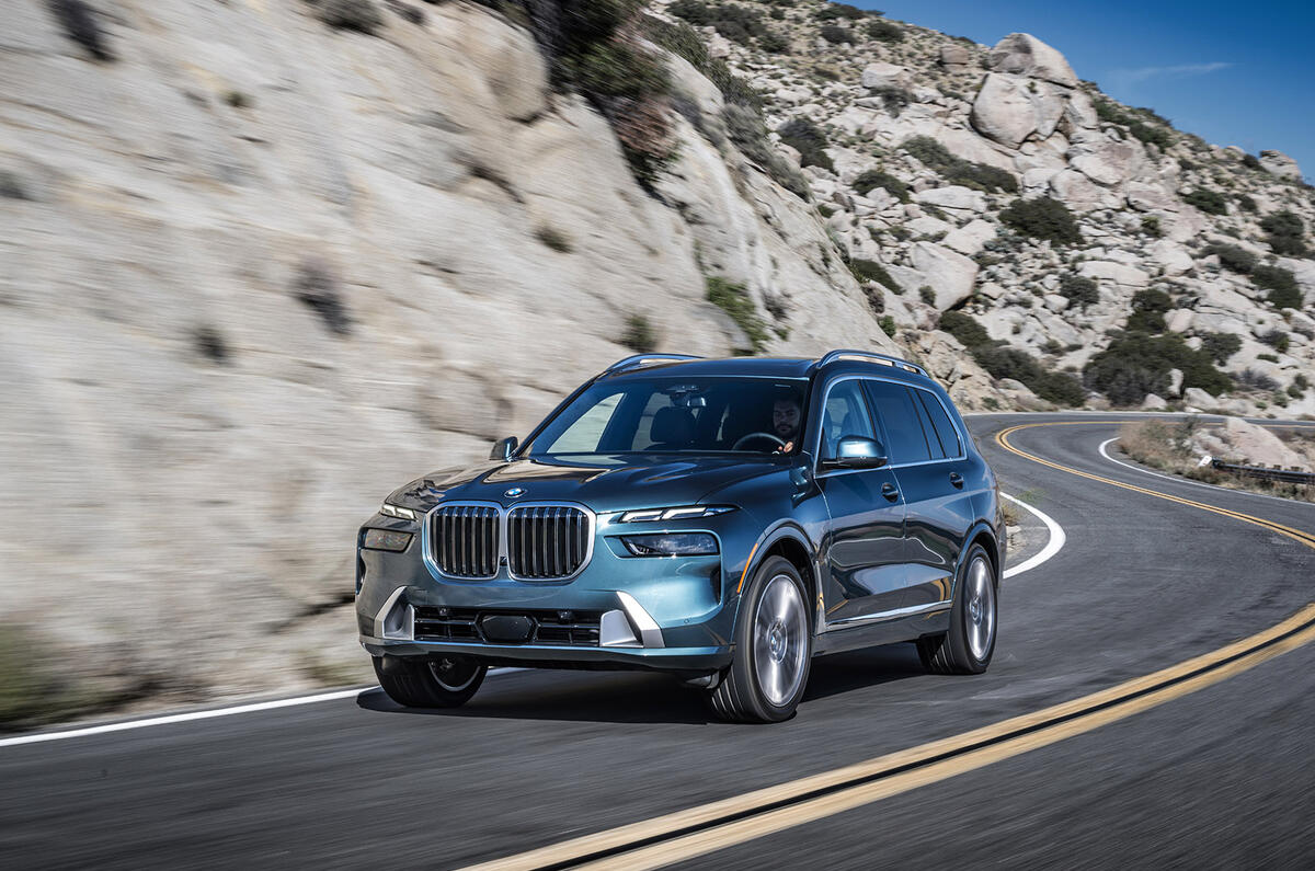 bmw x7 xdrive40i 05 suivi frontal