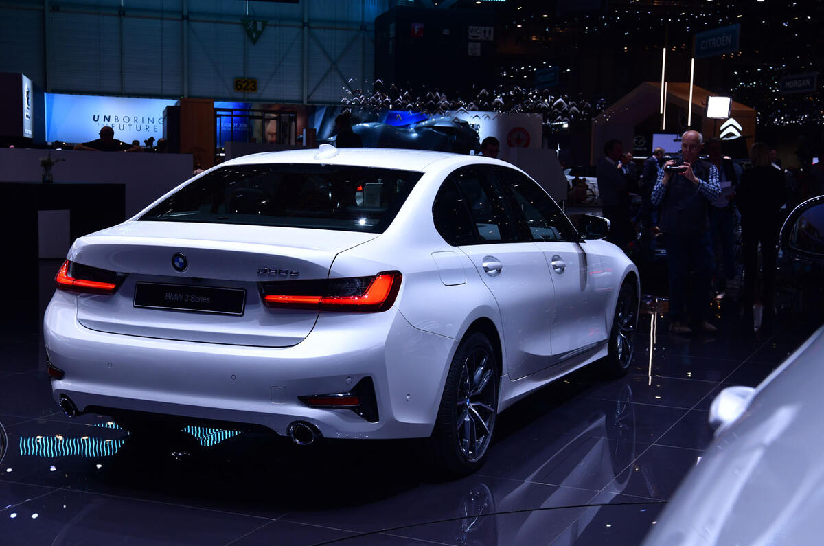 New BMW 330e PHEV revealed with extra power and range | Autocar