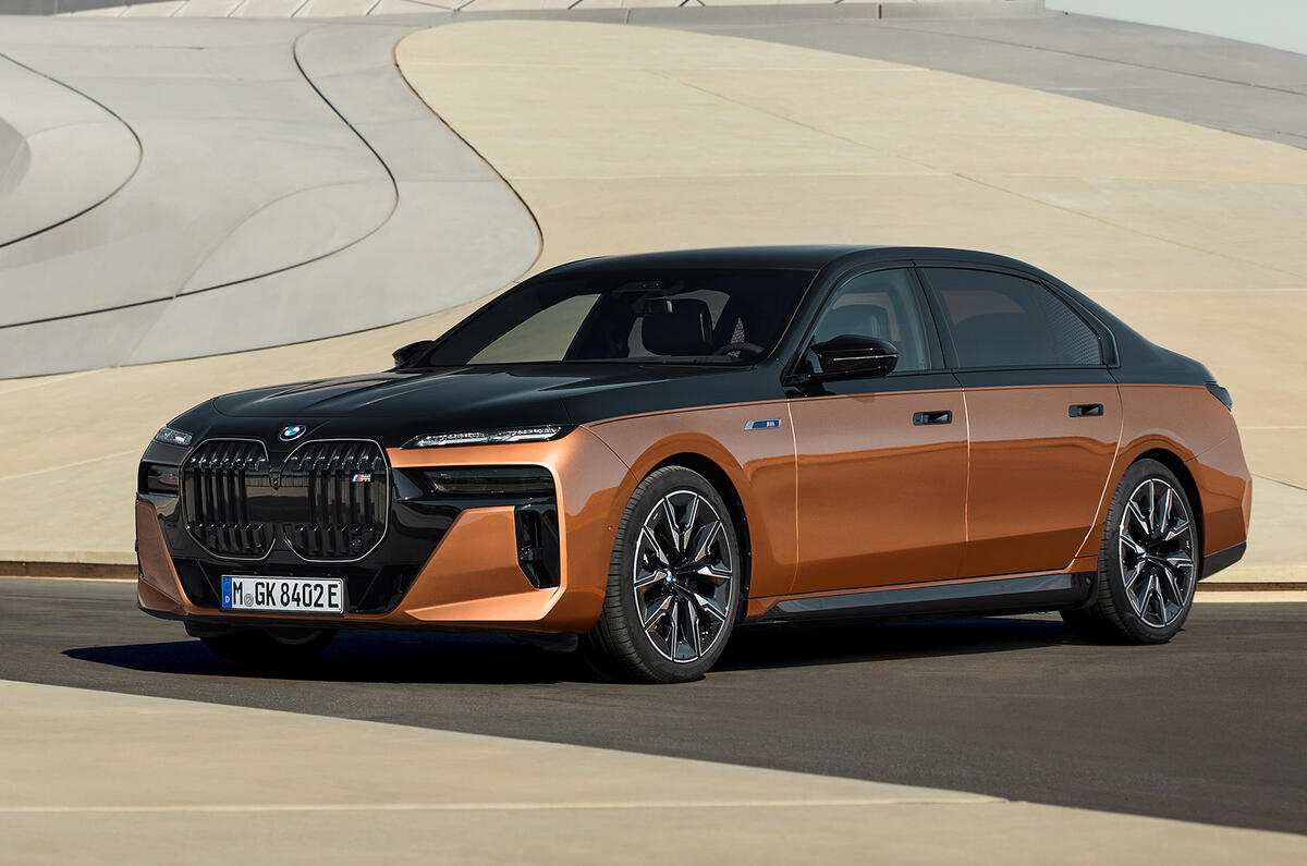 BMW i7 M70 front