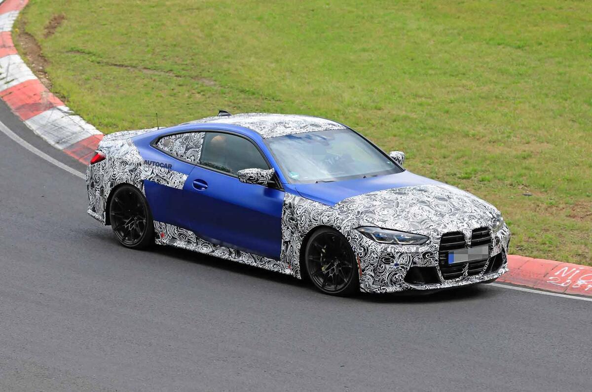 BMW M4 2020 spyshots side front track