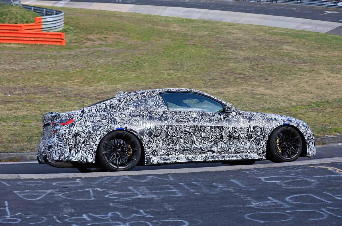 BMW M4 spyshots Nurburgring side