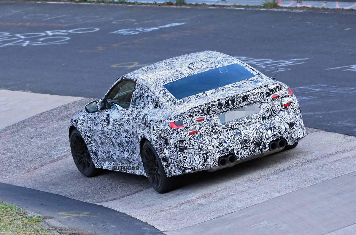 BMW M4 spyshots Nurburgring carousel rear