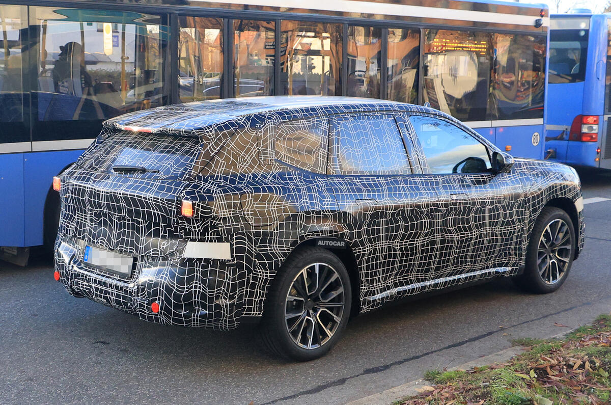 Umweltpionier Aus Debrecen Bmw Neue Klasse Suv Setzt Maßstäbe Jetzt Die Ersten Bilder - x030zi1