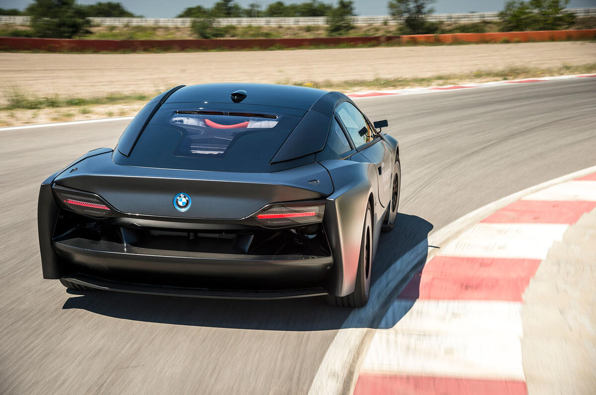 Bmw S Hydrogen Fuel Cell Powered I8 Research Vehicle Revealed Autocar