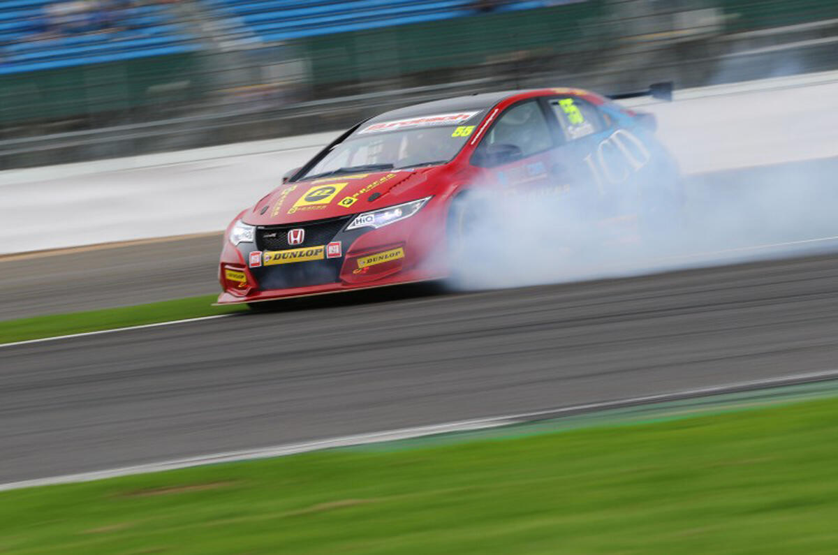 BTCC Silverstone – round 25, 26 and 27