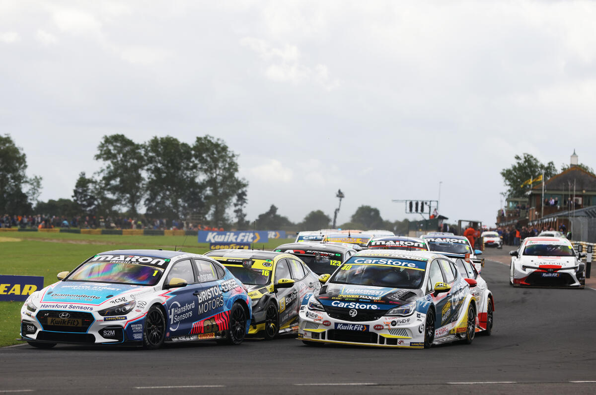 BTCC front racing