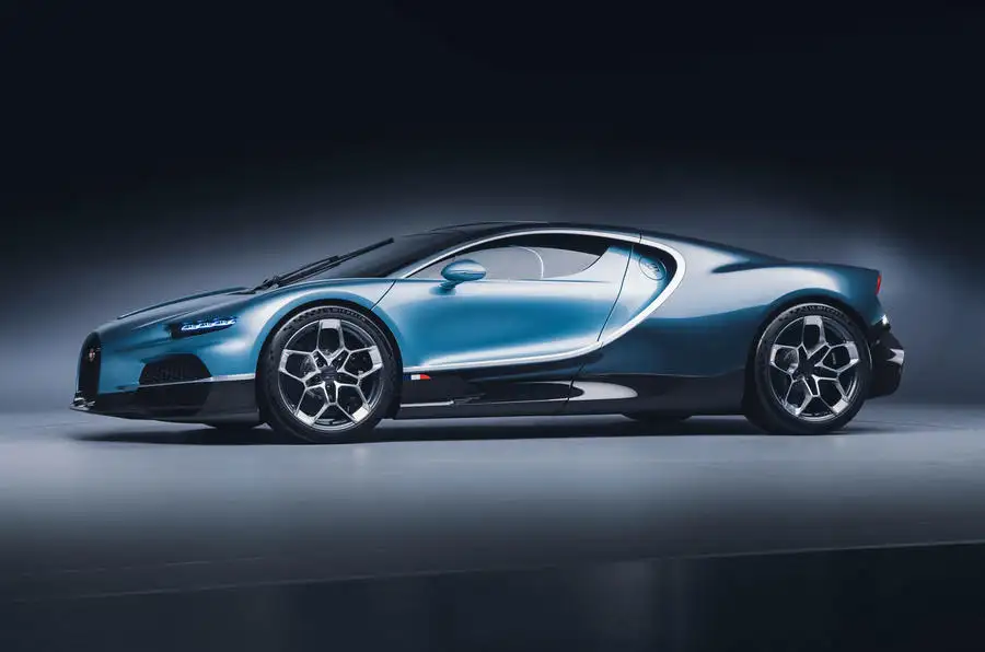 Bugatti Tourbillon revealed as £3.2m, 276mph, V16 hyper-hybrid | Autocar
