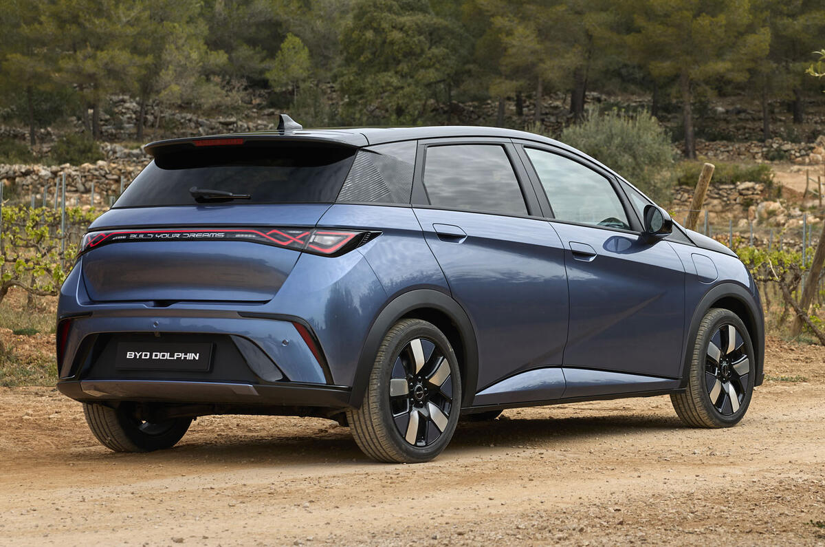 byd-dolphin-static-_2.jpg?itok=BWXZspMR