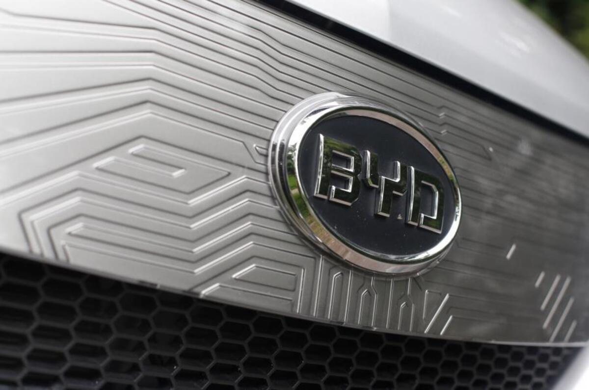 BYD badge