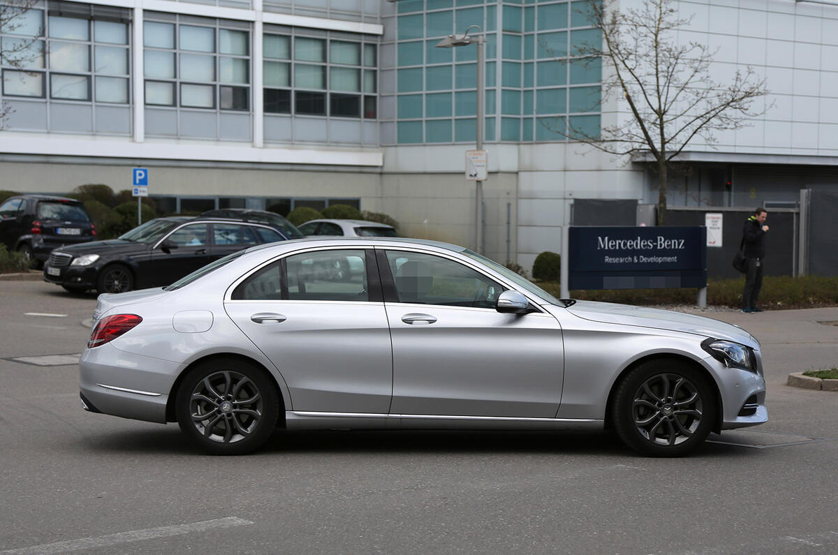 2017 Mercedes Benz C Class Saloon Review