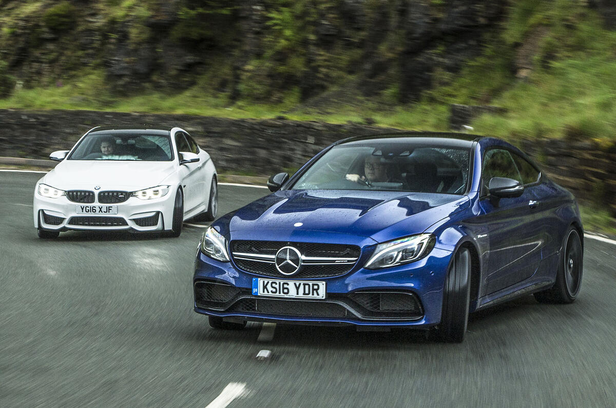 Mercedes-AMG C63 S Coupé vs BMW M4 Competition Pack