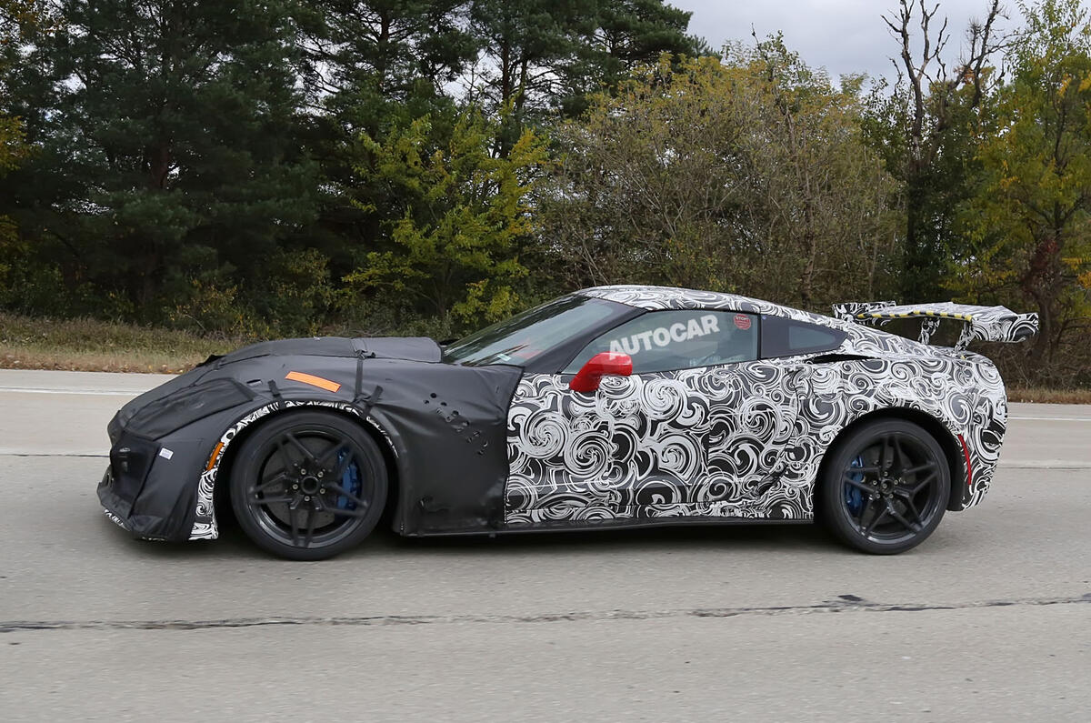2017 Chevrolet Corvette ZR1 – 700bhp supercar is last front-engined ‘Vette