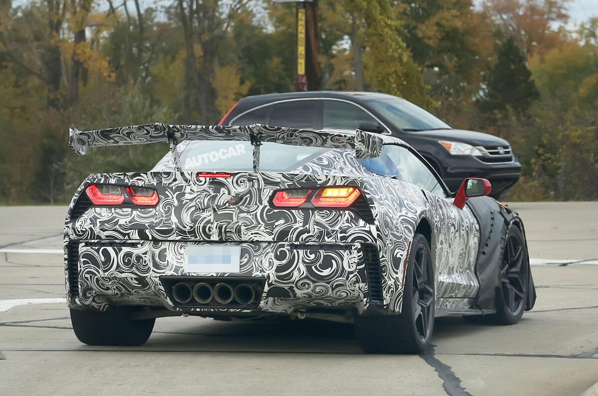 2017 Chevrolet Corvette ZR1 – 700bhp supercar is last front-engined ‘Vette