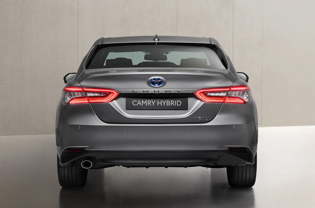 New 2021 Toyota Camry brings styling and interior tweaks ...