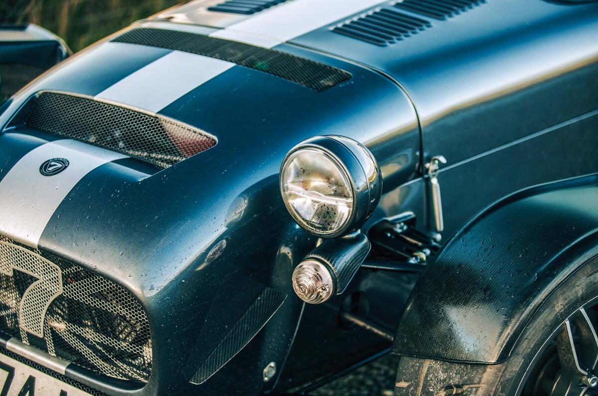 caterham CSR headlight low flying jh 38