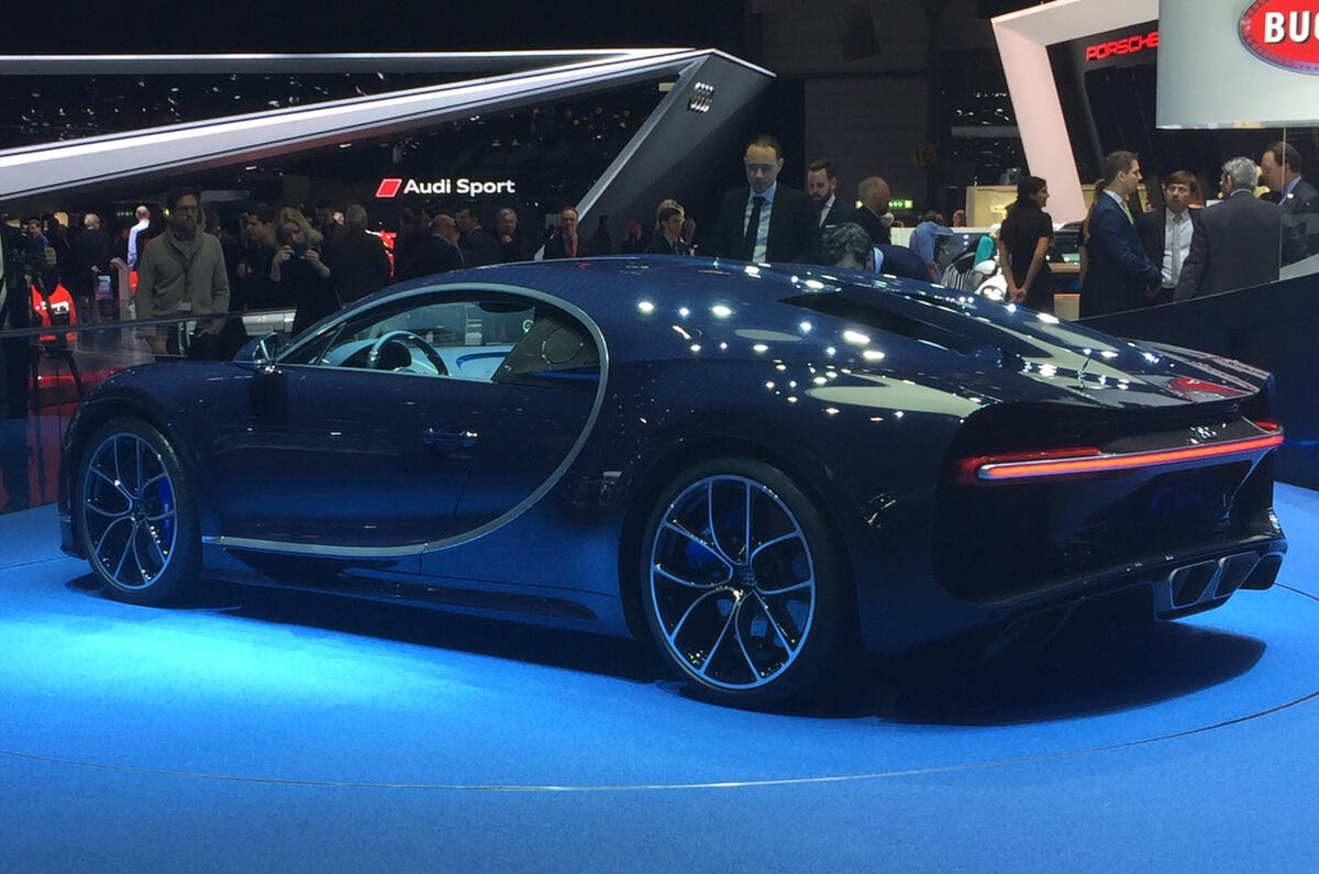  Bugatti Chiron: new carbon colour launched at Geneva