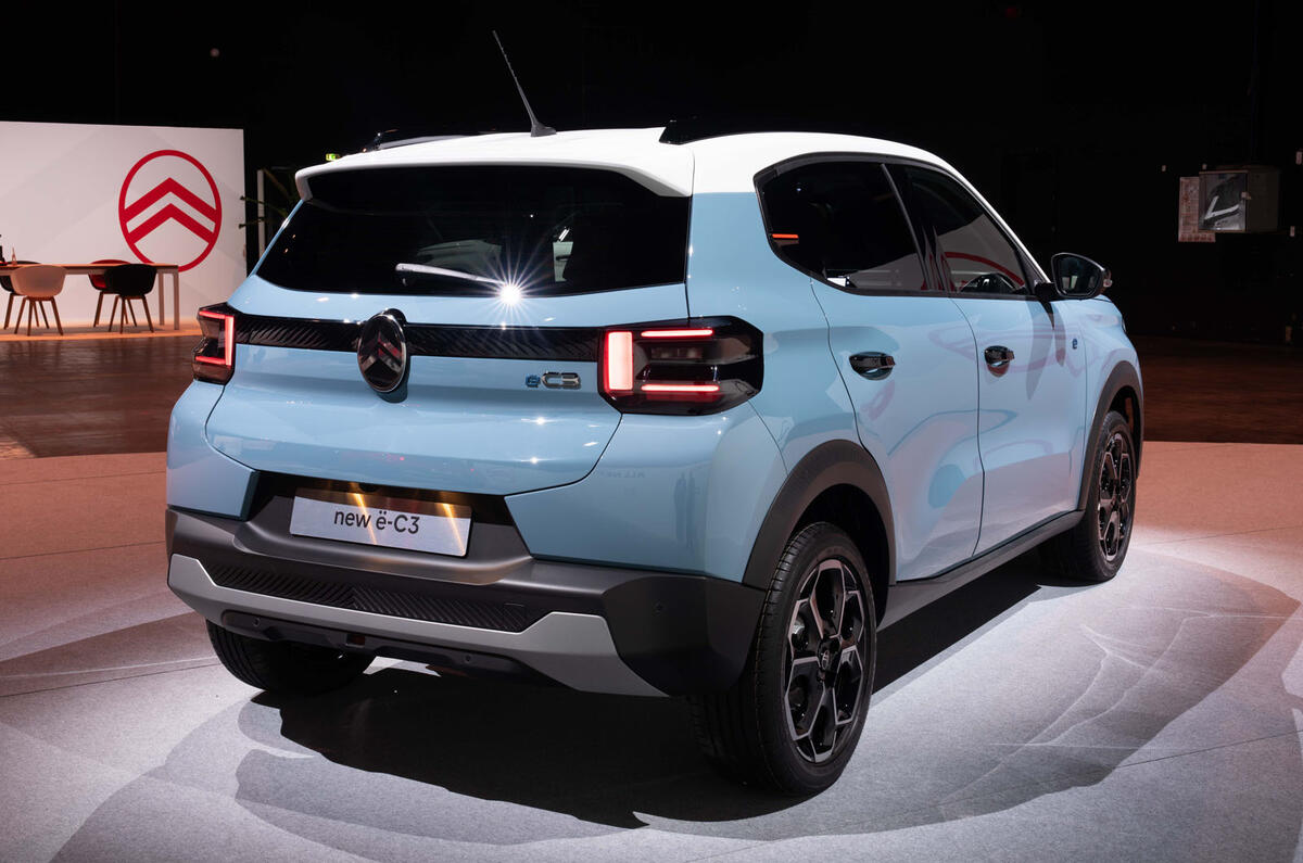 Citroen e C3 2024 rear quarter