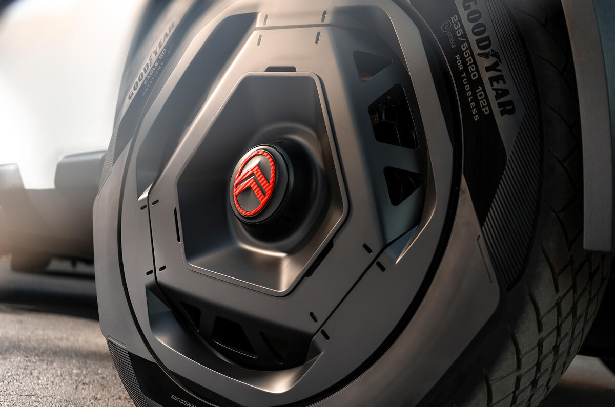 Citroen Oli 2022 wheel