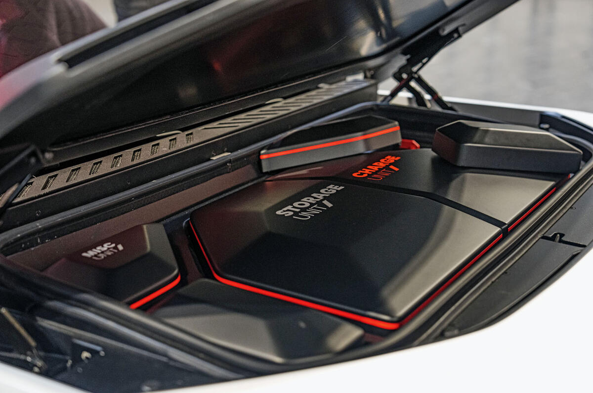 Citroen Oli prototype drive storage under bonnet