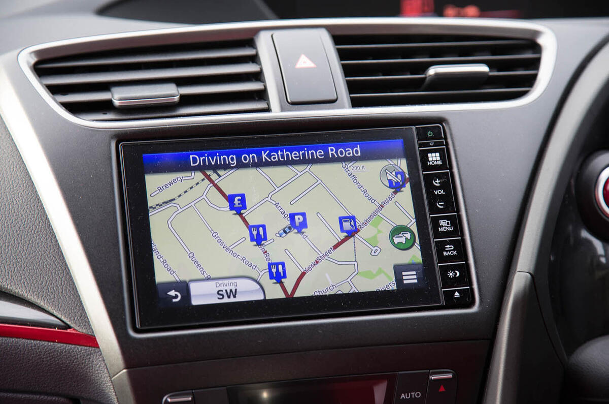 Honda Civic Type R infotainment