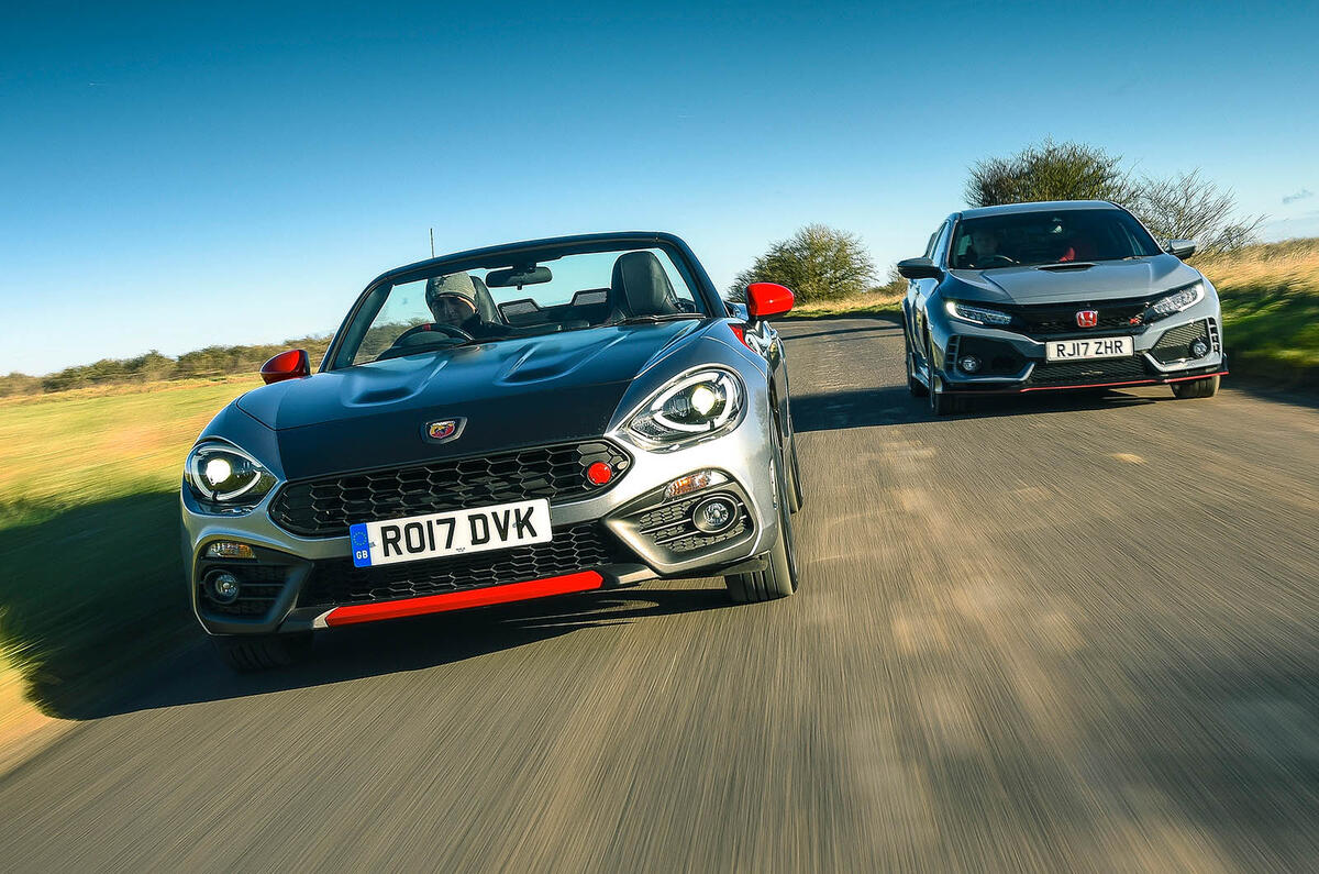 Honda Civic Type R vs Abarth 124 Spider