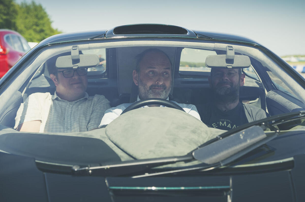 Autocar S Exclusive Mclaren F1 Road Test 25 Years On Autocar