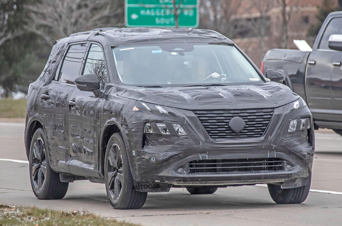 New 2020 Qashqai Key To Nissan S Three Pronged Suv Assault Autocar