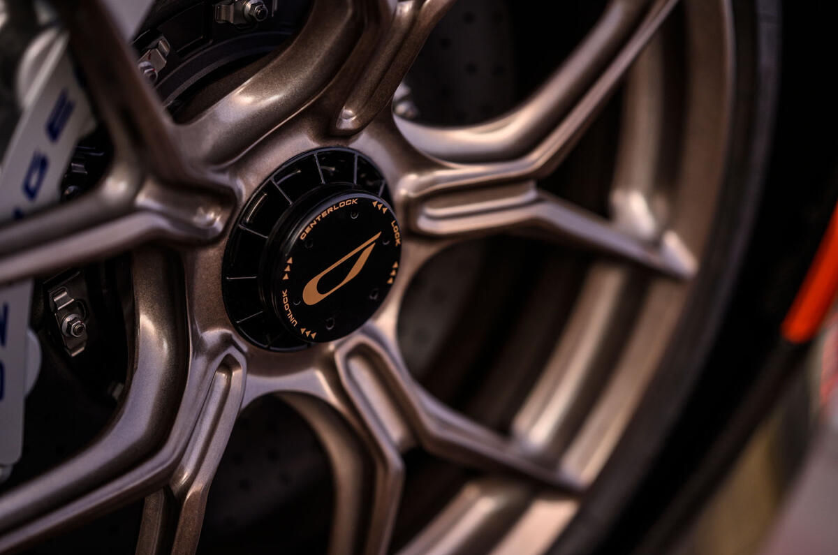 Czinger 21C hypercar teaser - wheels